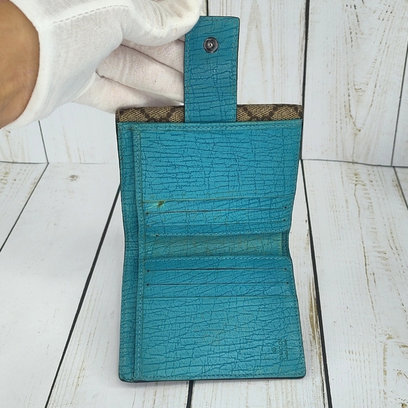 Gucci Wallet - Picture 8 of 17